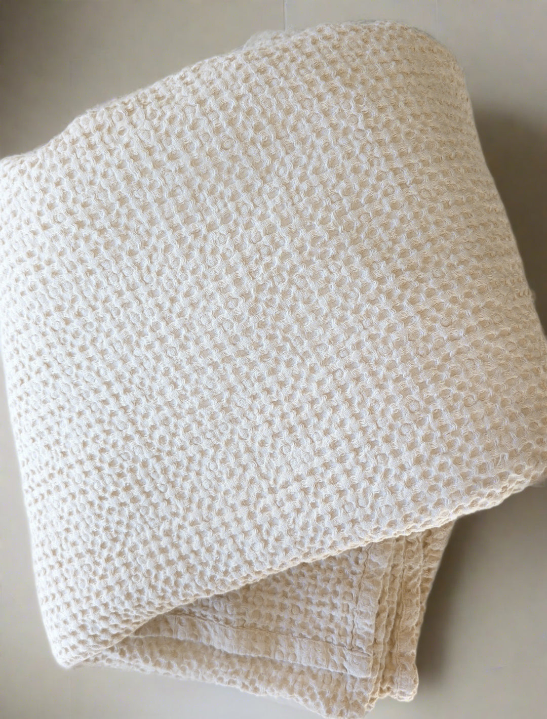 100% Cotton Blankets King Size for Bed - 405GSM Waffle Weave Blankets for All Seasons, Cozy and Warm, Grey Soft Lightweight Woven Knit Blankets #color_beige