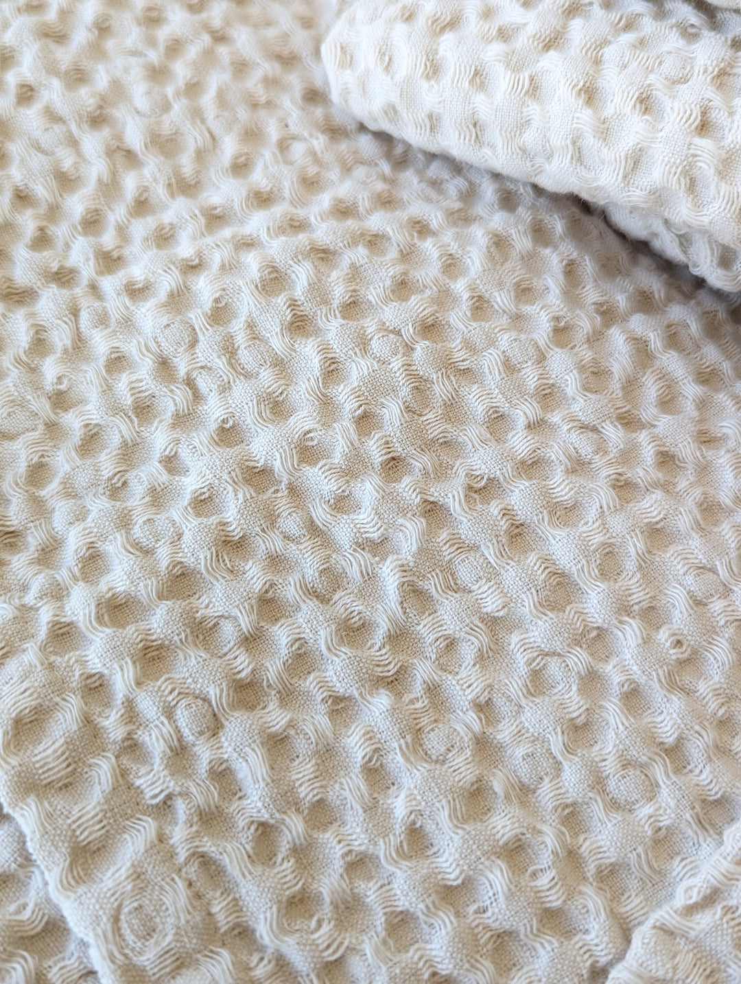 100% Cotton Blankets King Size for Bed - 405GSM Waffle Weave Blankets for All Seasons, Cozy and Warm, Grey Soft Lightweight Woven Knit Blankets #color_beige