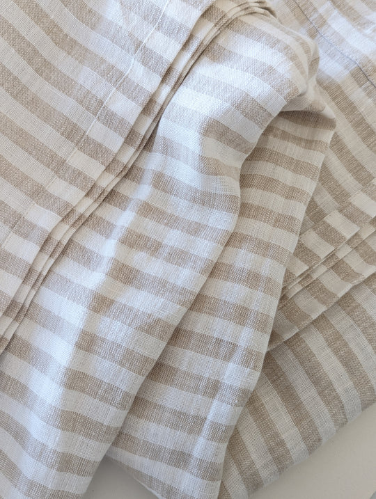 Fine linen bedding  Luxury linen bedding collections for oversized mattresses Premium linen duvet covers with customizable options King-sized linen duvet cover sets for interior design enthusiasts Oversized linen duvet covers with hypoallergenic properties Designer linen bedding sets for spacious rooms Custom-sized linen duvet cover sets for oversized beds High-quality linen bedding options for king-sized mattresses Linen duvet cover sets tailored for oversized comfortsets #color_thick-natural-stripe