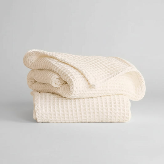 Experience the Ultimate in Comfort with Oversized Turkish Cotton Waffle Blankets – Soft, Breathable, and Perfectly Sized for Luxurious Bedding. Elevate Your Sleep with Premium Cotton Bedding Essentials #color_cream