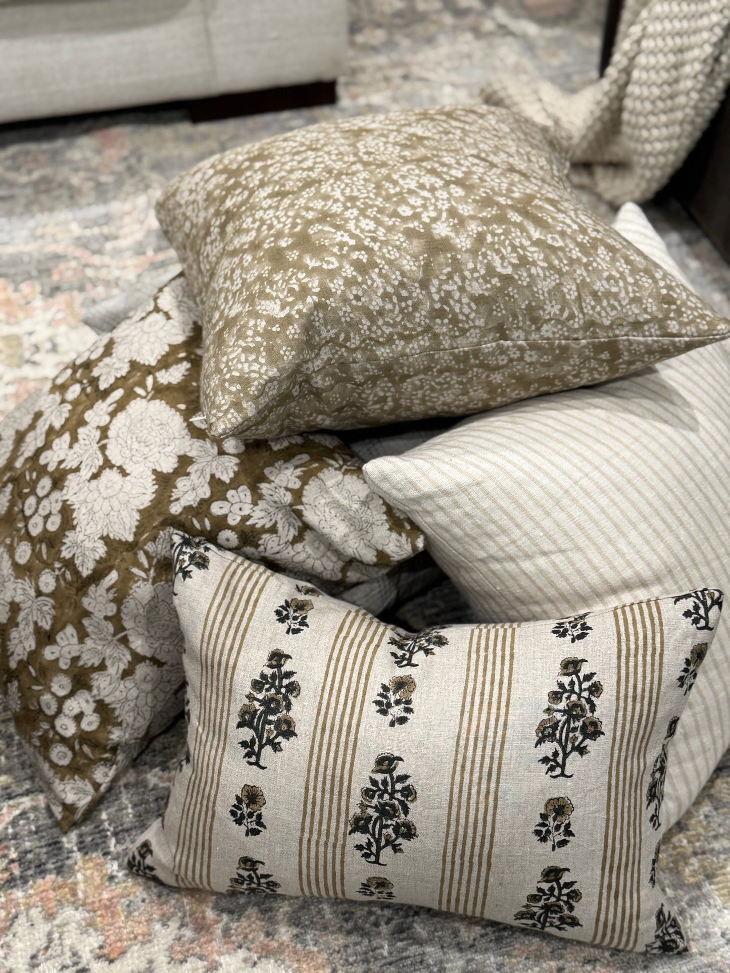 Luna Floral Pillow Cover