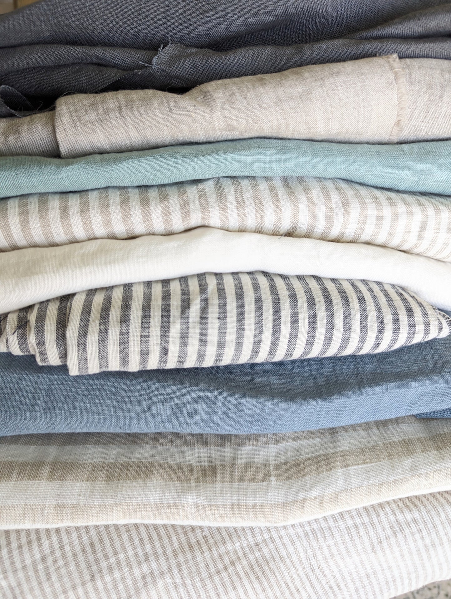 European Linen Swatch Book