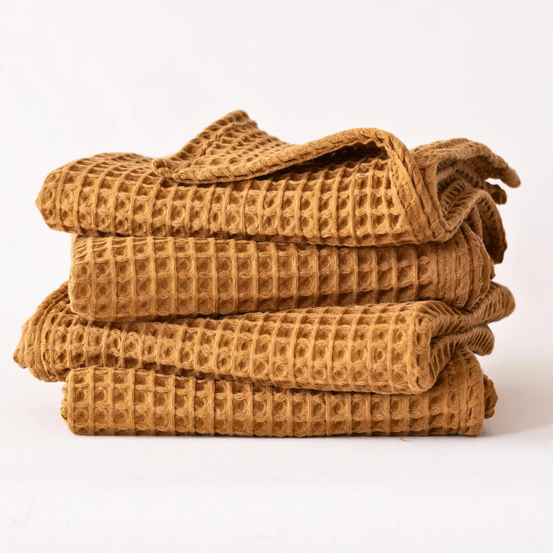 Discover our luxurious Turkish Cotton Waffle Towels – lightweight, highly absorbent, and quick-drying, perfect for elevating your daily bath routine with the finest cotton bath essentials #color_copper