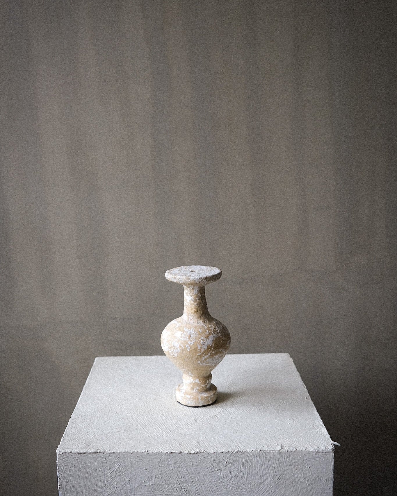 Juna Vessel
