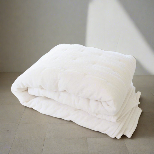 linen bedding for king-sized beds Designer linen sheets for oversized mattresses Linen bedding solutions for interior projects High-quality linen bedding for design enthusiasts Oversized linen pillowcases for interior decor Designer linen throws for oversized beds Custom linen bedding options for designers Linen bedding accessories for interior styling Oversized linen bedspreads for designer spaces Designer linen bedding with customizable options Oversized linen quilt #color_warm-white