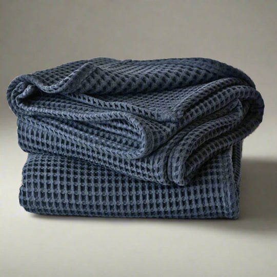 Experience the Ultimate in Comfort with Oversized Turkish Cotton Waffle Blankets – Soft, Breathable, and Perfectly Sized for Luxurious Bedding. Elevate Your Sleep with Premium Cotton Bedding Essentials #color_navy