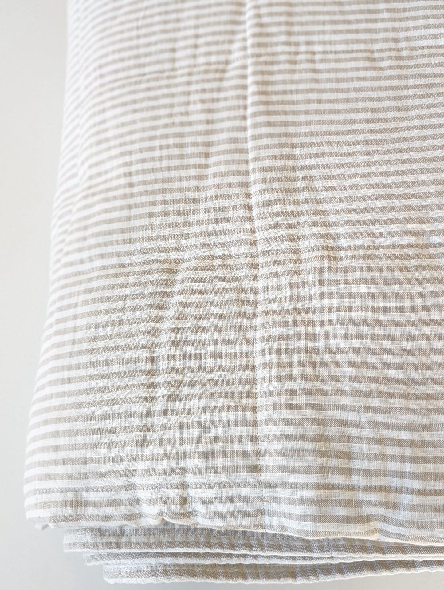 Twin Bunk Bed quilts, Natural Linen Quilts, Cotton Quilts #color_small-natural-stripe