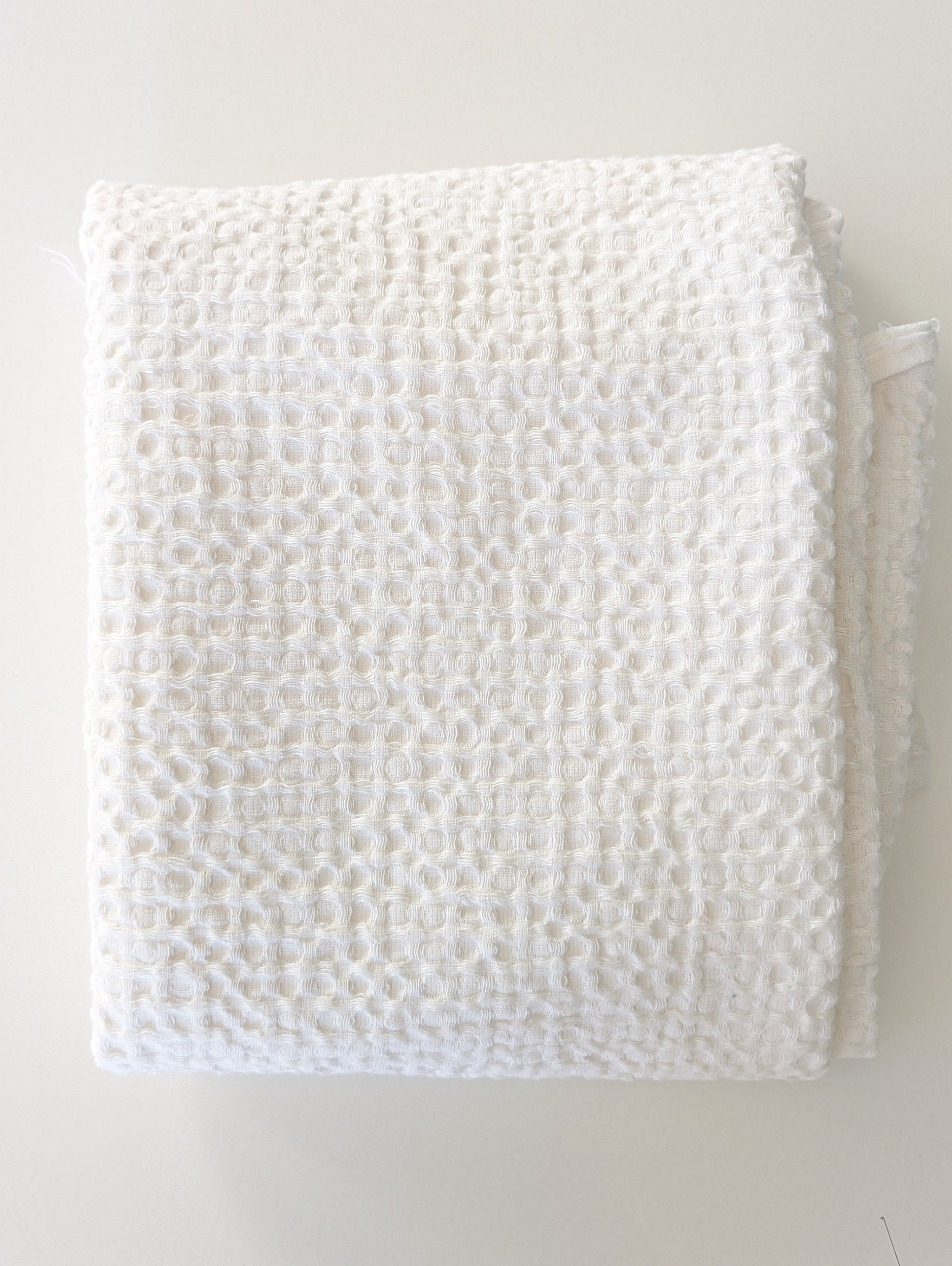 Luxurious waffle throw blankets for bed make of linen #color_white