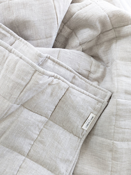 Luxurious 100% Linen Quilted Blanket for Bed #color_natural-linen