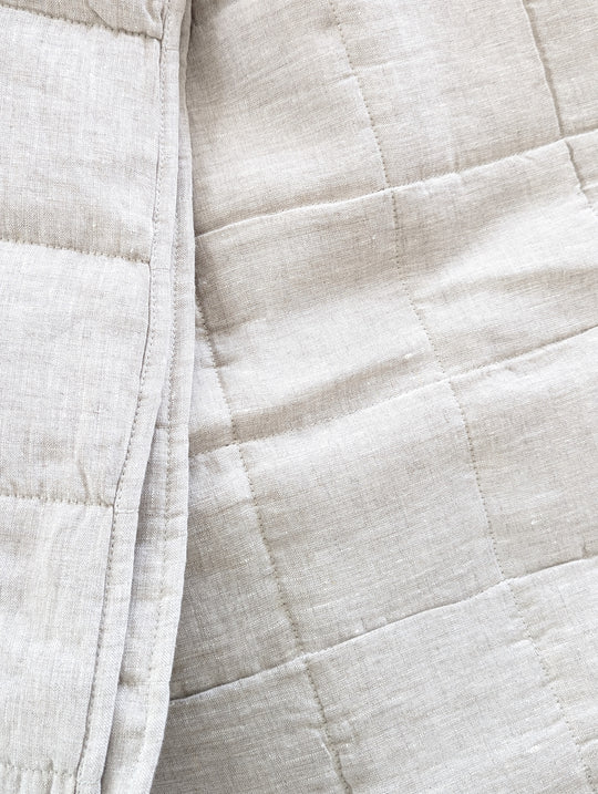 Luxurious 100% Linen Quilted Blanket for Bed #color_natural