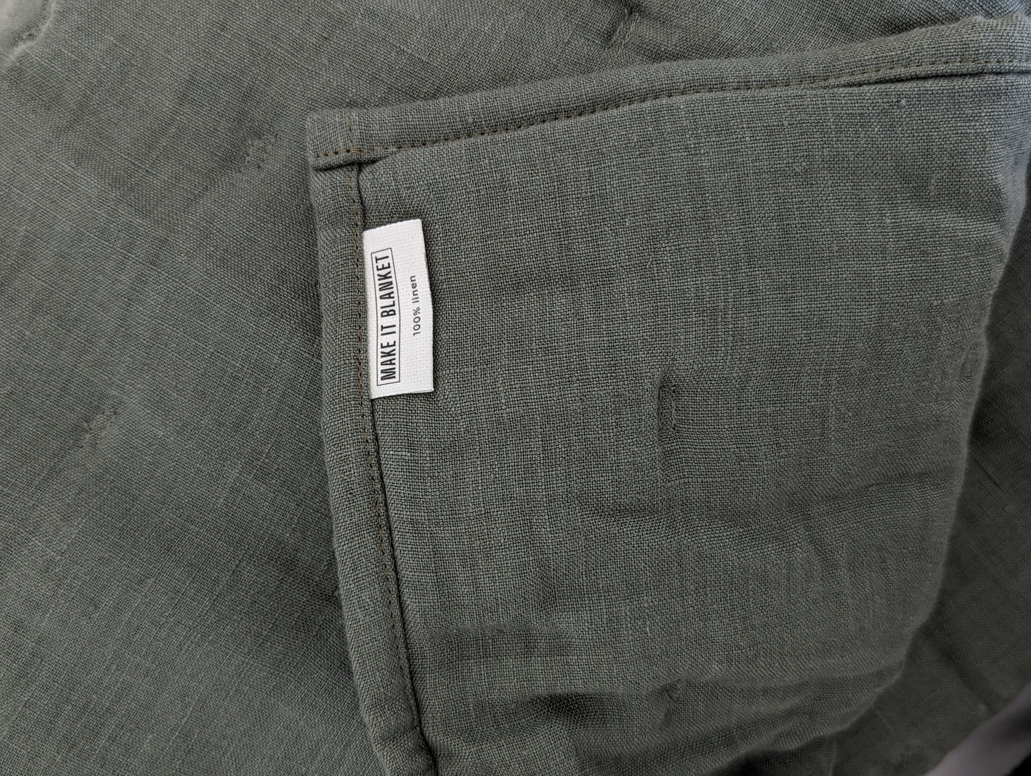 Designer linen sheets for oversized mattresses High-quality linen bedding for interior styling Oversized linen duvet covers for design enthusiasts Designer linen pillowcases for large pillows Luxurious linen throws for oversized beds Linen bedding accessories for interior design projects Oversized linen bedspreads for designer spaces Designer linen bedding with custom sizes Linen bedding sets tailored for spacious rooms Oversized linen quilt covers for interior designers #color_moss