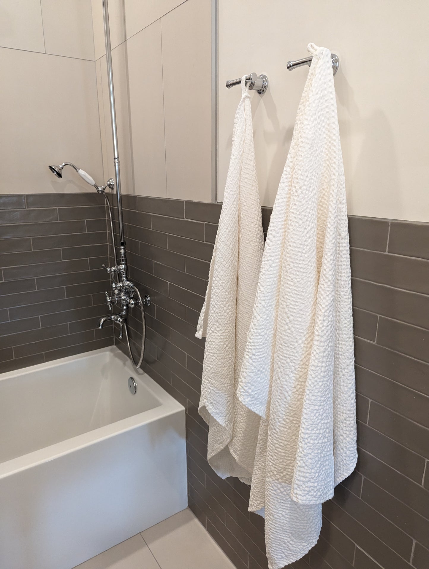 European Linen Waffle Bath Towels
