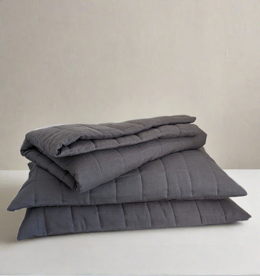 Luxurious Grey Linen Quilted Blanket for Queen Size Bed #color_ancient-ashes