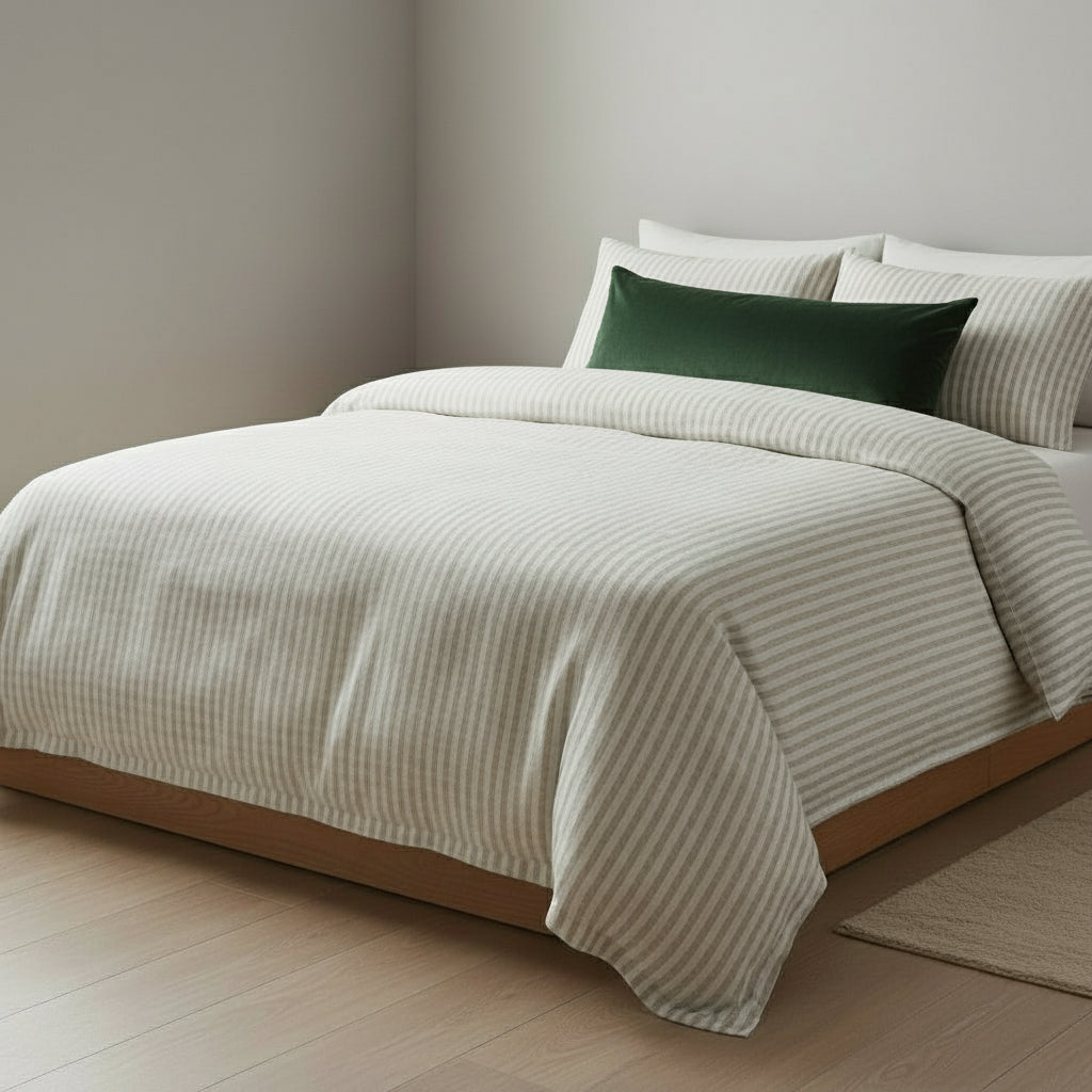 Fine linen bedding  Luxury linen bedding collections for oversized mattresses Premium linen duvet covers with customizable options King-sized linen duvet cover sets for interior design enthusiasts Oversized linen duvet covers with hypoallergenic properties Designer linen bedding sets for spacious rooms Custom-sized linen duvet cover sets for oversized beds comfortsets #color_large-natural-stripe