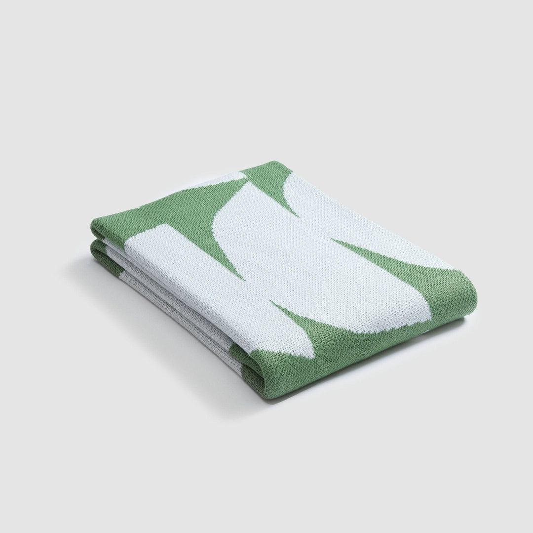 Knit Modern Throw Blanket - Poly Kaareva by Petra Kaksonen